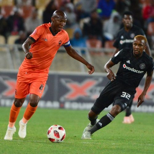 Pirates extend unbeaten streak