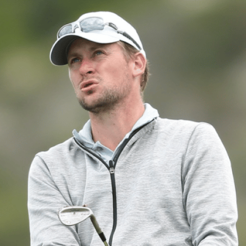 De Villiers, Swanepoel lead at VOG final