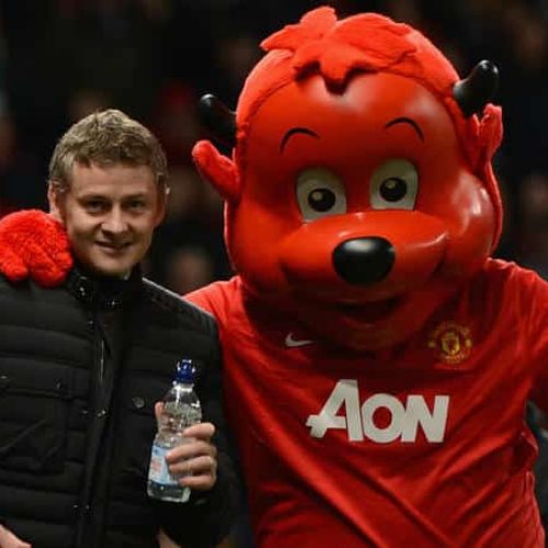 Solskjaer set to replace Mourinho after United gaffe