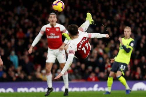 You are currently viewing Arsenal up to third thanks to Torreira’s overhead kick