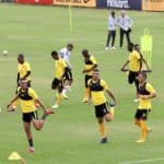 Ernst Middendorp taking a training session at Kaizer Chiefs