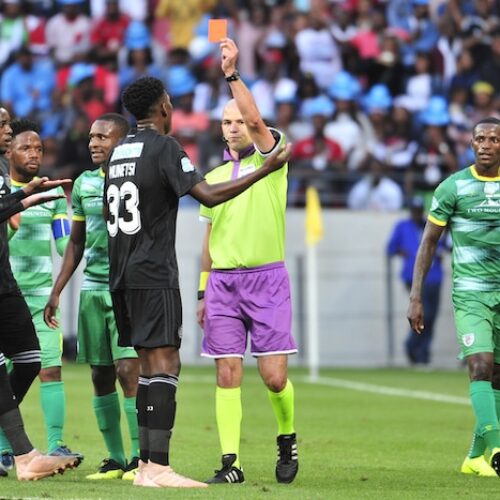 Mlambo, Munetsi to miss FS Stars tie