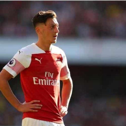 Emery not thinking about Ozil speculation