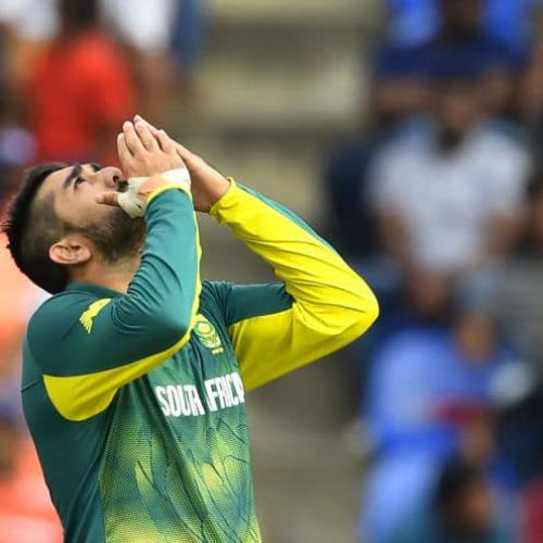 Shamsi starts as Proteas bowl first