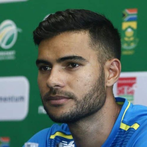 Hendricks quietens World Cup talk