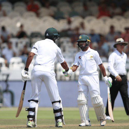 Pakistan regroup to reach tea on 177-3