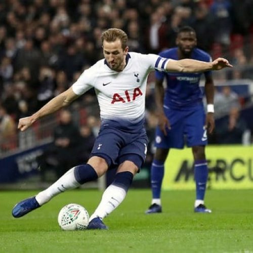 Kane gives Spurs slender advantage