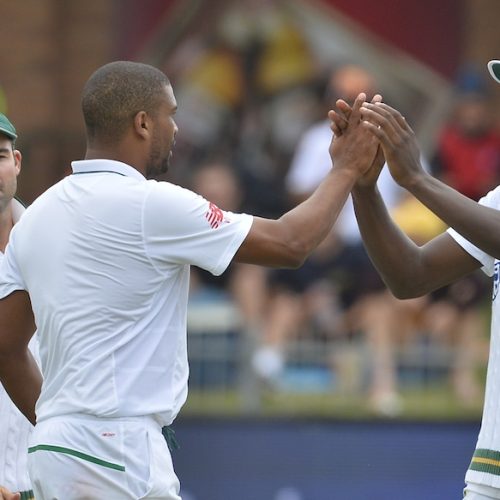 Proteas bowl first at Newlands; Maharaj out