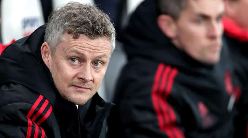 You are currently viewing Solskjaer issues warning to players