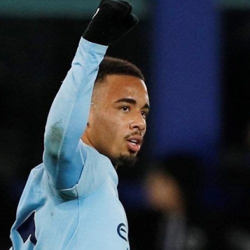 Man City go top after beating Everton