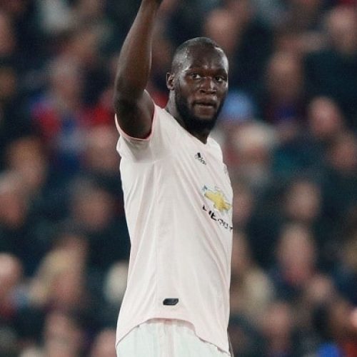 Lukaku bags brace as Man United beat Palace