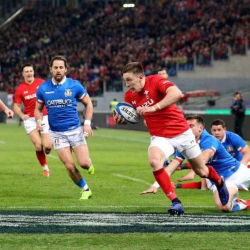 Wales grind out win in Rome