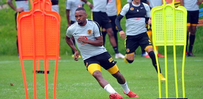 You are currently viewing Parker: No pressure ahead of must-win Soweto derby