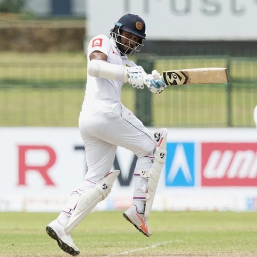 Sri Lanka begin chase of 304