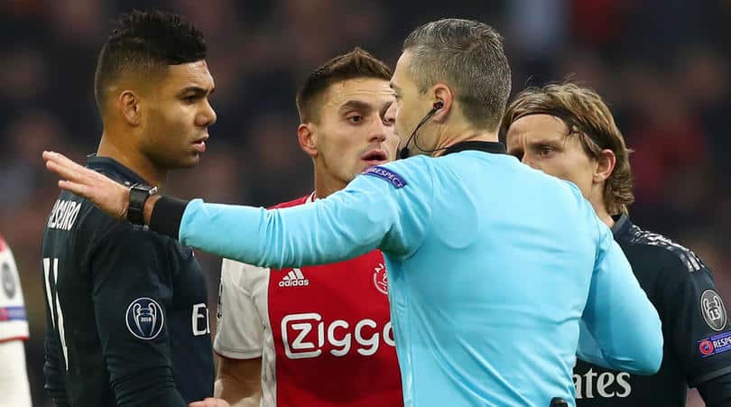 You are currently viewing Ramos, Courtois back VAR after controversial Tagliafico call