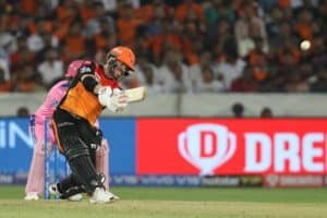 Read more about the article Rampant Warner breaks Royals resistance