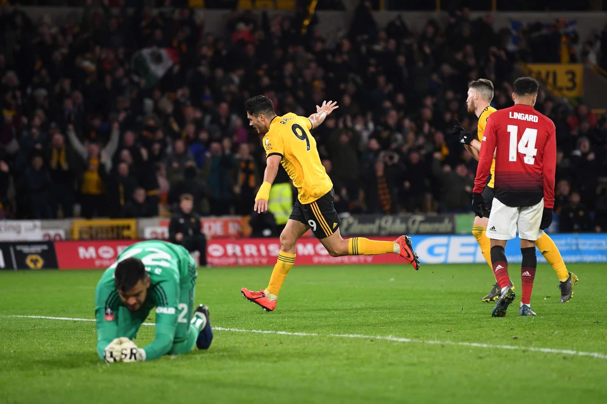 You are currently viewing Wolves stun United in FA Cup