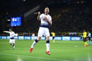Read more about the article Kane sees Spurs cruise into UCL quarter-final