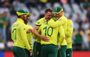 Read more about the article Proteas restrict struggling Sri Lanka