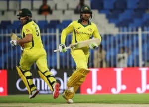 Read more about the article Finch ton guides Australia past Pakistan