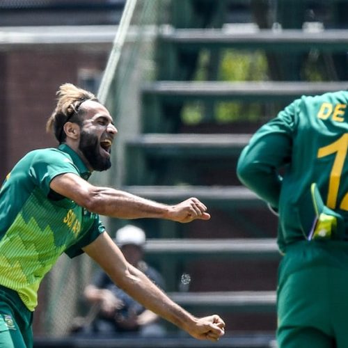 Tahir, Ngidi restrict Sri Lanka