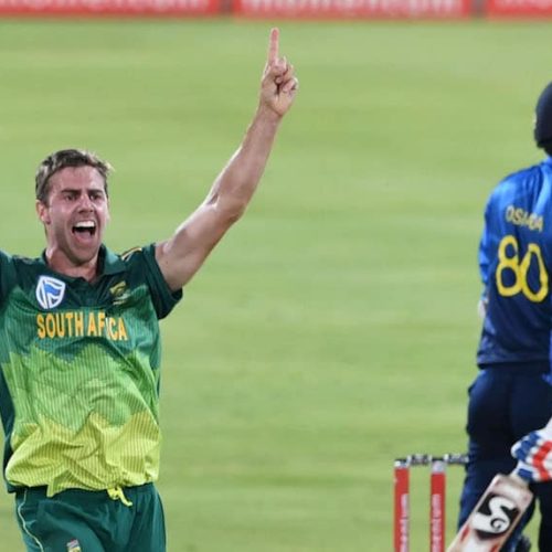 Ruthless bowling bumps Proteas 2-0 up