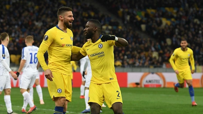 You are currently viewing Giroud nets hat-trick as Chelsea stroll into UEL last 8