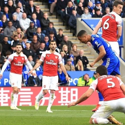10-man Arsenal suffer top 4 blow against Leicester