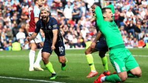 Read more about the article Aguero strike fires Man City past Burnley