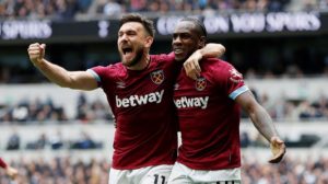 Read more about the article West Ham hand Spurs first loss at new stadium