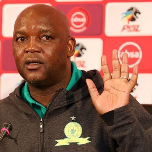 Watch: Mosimane, Komphela react after Sundowns edge Arrows