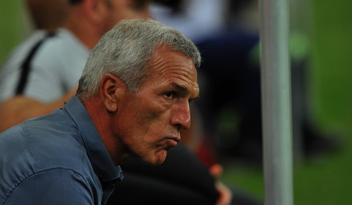 You are currently viewing We score a lot of other goals – Middendorp hits out at set-piece jibes