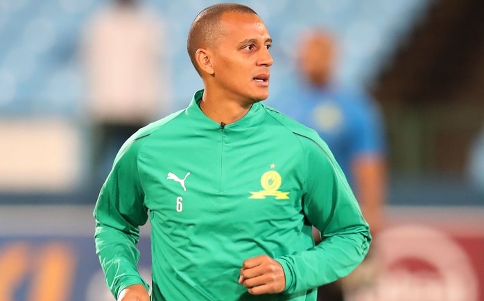 You are currently viewing Sundowns, Arendse case to move forward