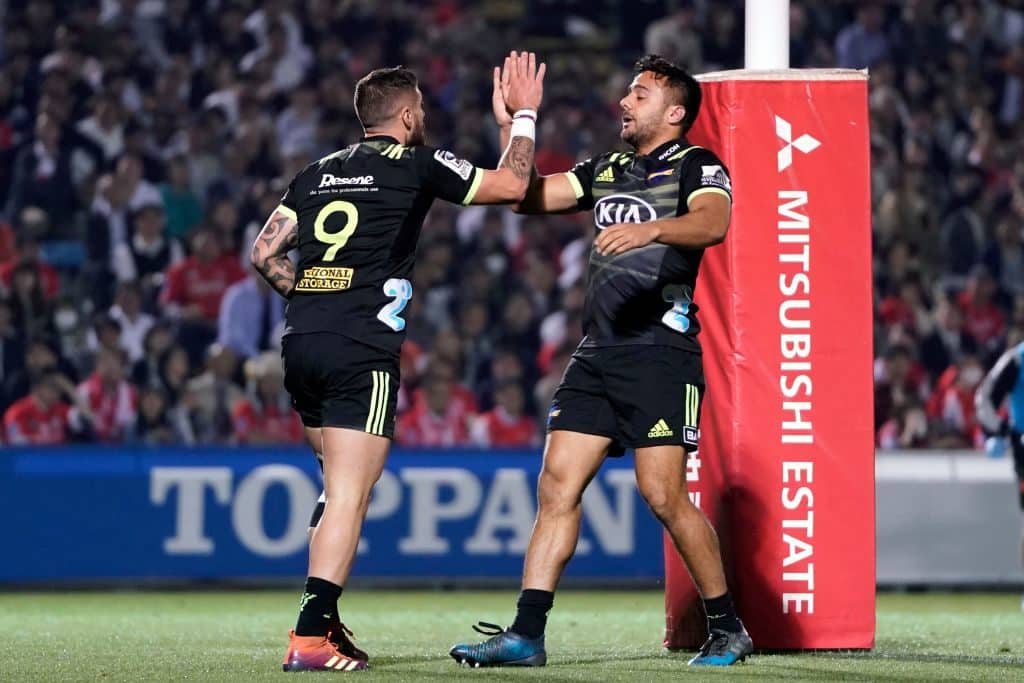 You are currently viewing Hurricanes blitz sinks Sunwolves