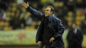 Read more about the article Al Ahly coach apologises after Sundowns thrashing