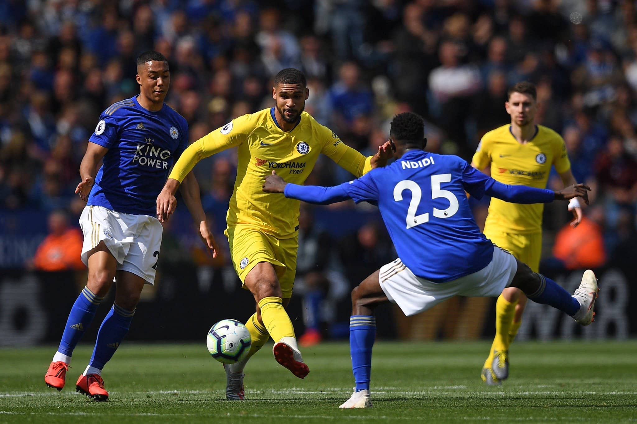 You are currently viewing Chelsea secure third spot with Leicester stalemate