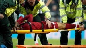 Read more about the article Klopp faces wait on Salah’s fitness after head injury