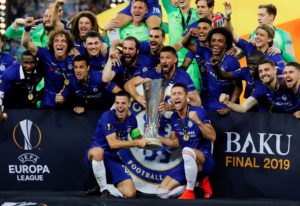 Read more about the article Chelsea thrash Arsenal to claim UEL title