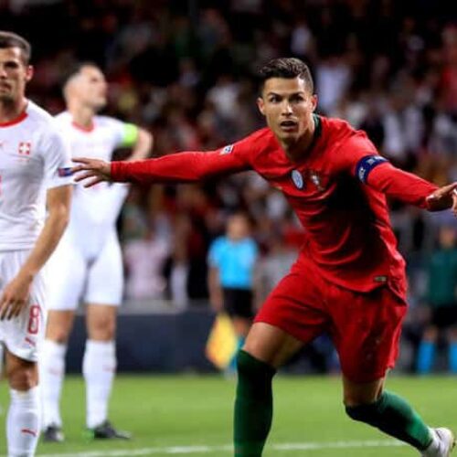 Santos hails genius of Ronaldo after stunning hat-trick