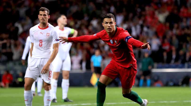 You are currently viewing Santos hails genius of Ronaldo after stunning hat-trick