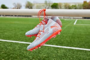 Read more about the article Puma launches Anthem Pack football boots