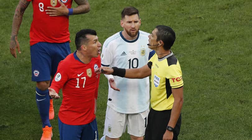 You are currently viewing Messi launches rant at officials after his Copa America dismissal