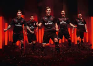 Read more about the article PUMA releases AC Milan third kit
