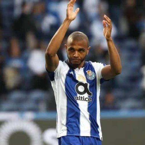 Arsenal enter talks to sign free agent Brahimi