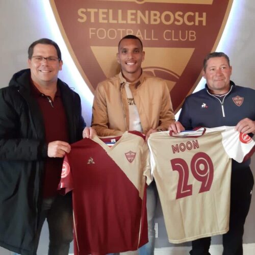 Stellenbosch sign former Chiefs striker