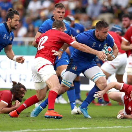 Italy make light work of woeful Canada