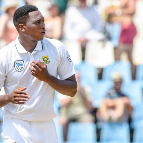 Ngidi brace can’t stop defeat for SA A