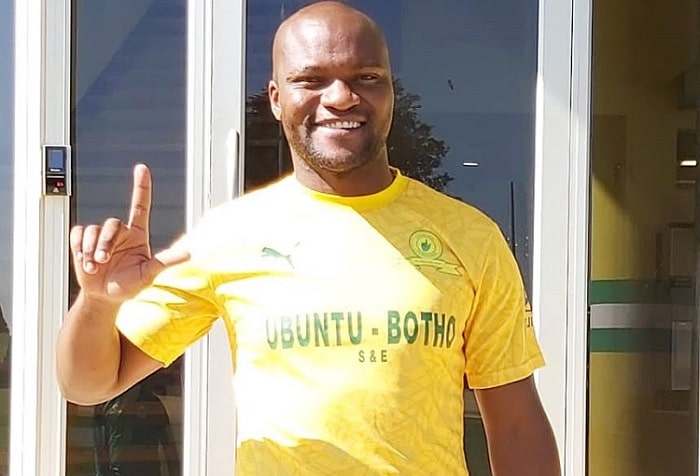 You are currently viewing Sundowns confirm Rantie signing