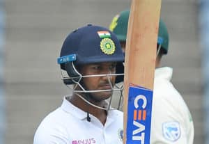 Read more about the article Rabada gets rid of Pujara before tea