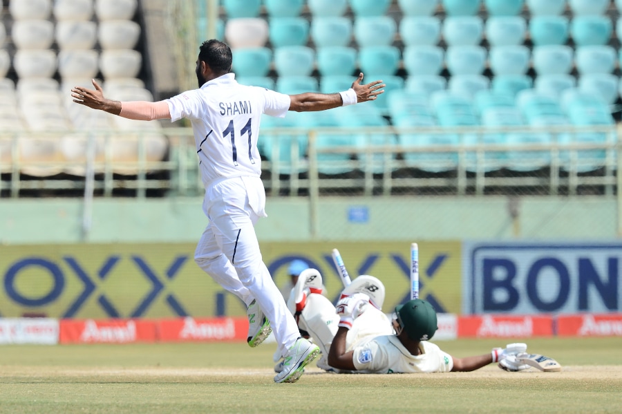 You are currently viewing Muthusamy, Piedt delay inevitable but Proteas lose